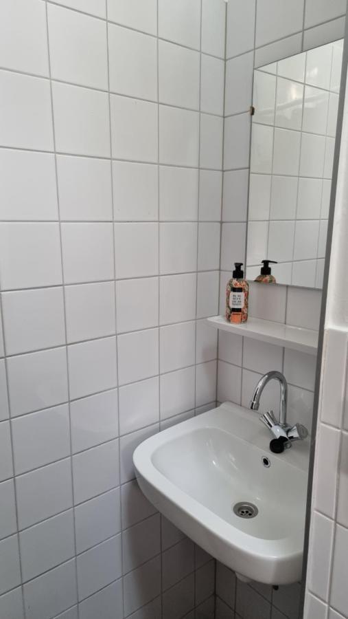 'T Bakuusje Hotel Kamperland Bagian luar foto